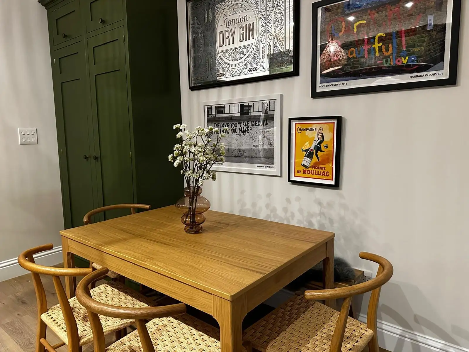 2026 10 A Dining Green Panelling